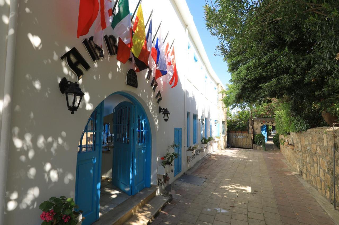 Bellapais Abbey Boutique Hotel Кирения Екстериор снимка