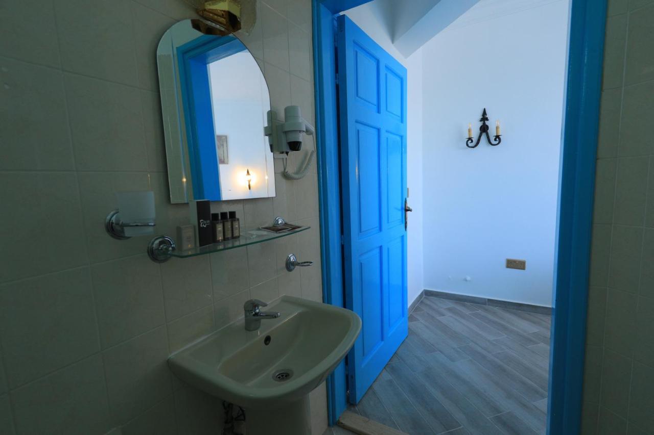 Bellapais Abbey Boutique Hotel Кирения Екстериор снимка