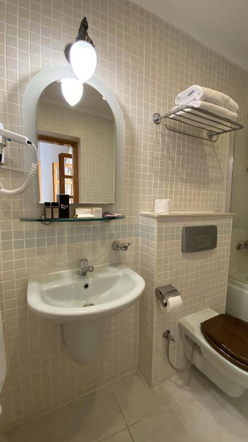 Bellapais Abbey Boutique Hotel Кирения Екстериор снимка