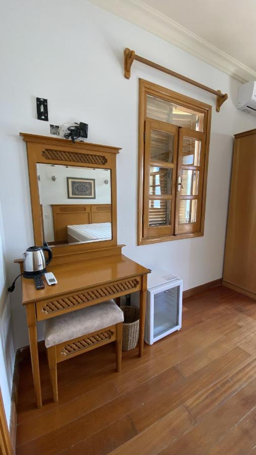 Bellapais Abbey Boutique Hotel Кирения Екстериор снимка