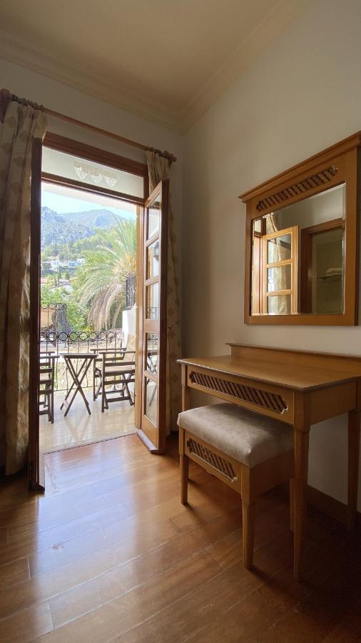 Bellapais Abbey Boutique Hotel Кирения Екстериор снимка